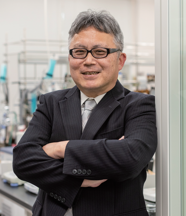 生命理工情報学部長 椿 一典 教授